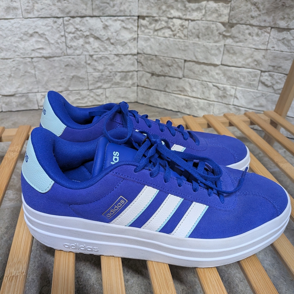 Adidas Women's Blue Sneakers